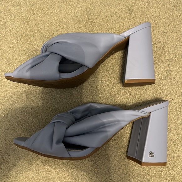 Sam and Libby blue block heel slides size 8 - Picture 2 of 6